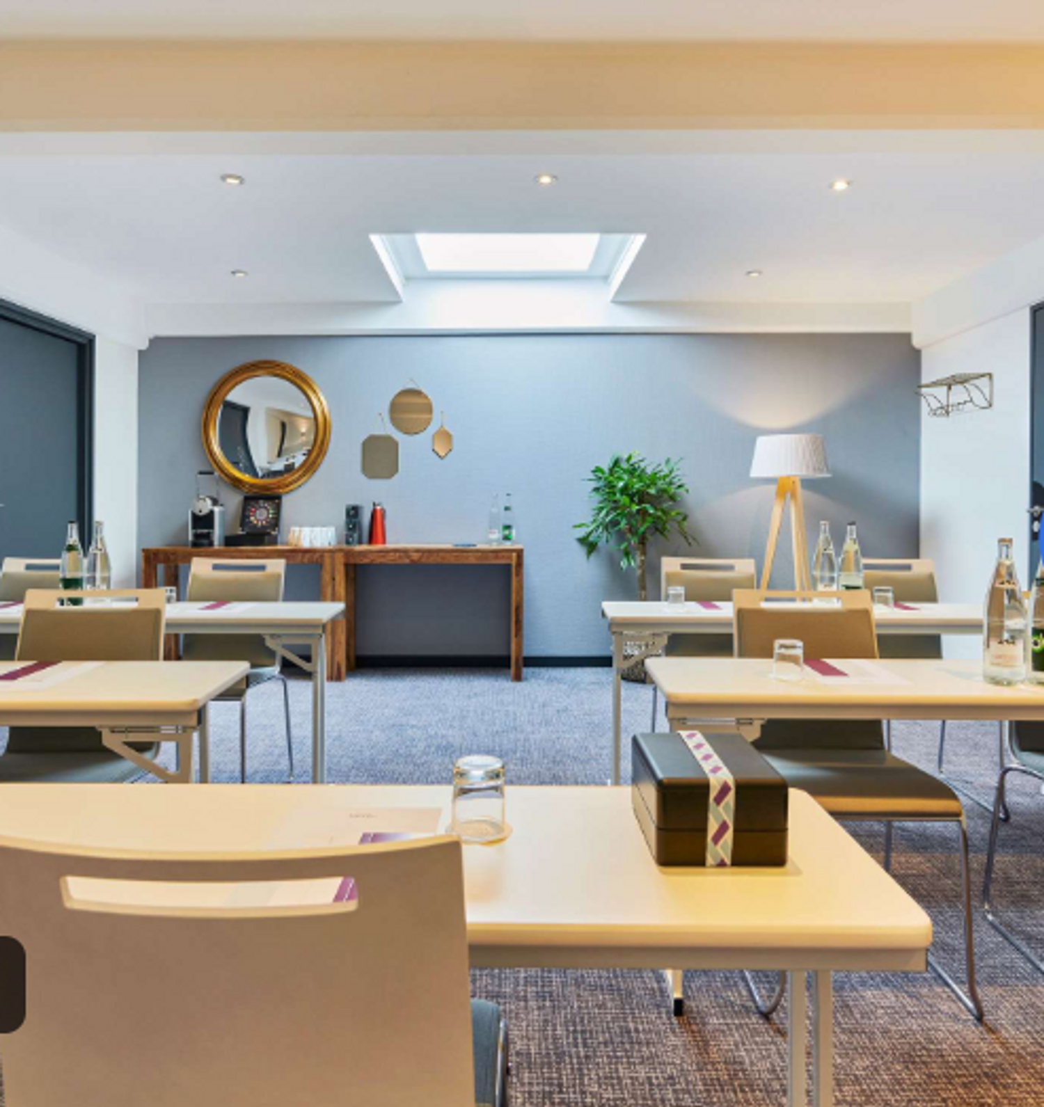 Salle de réunion CROIX-NIVERT - 8 personnes