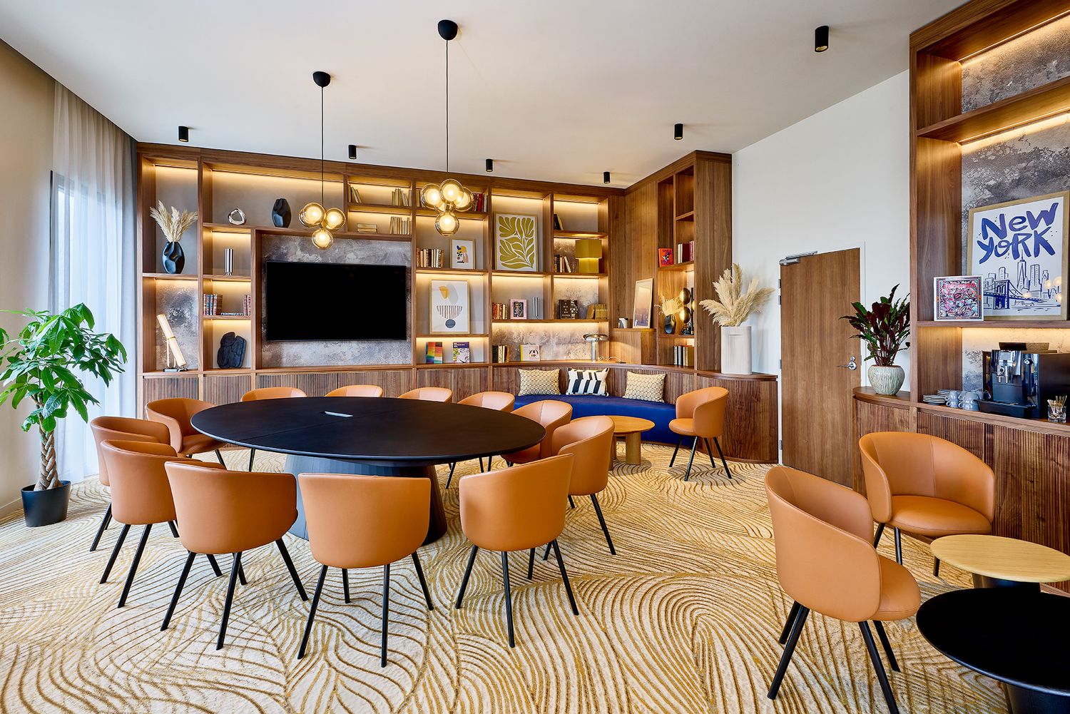 Sala de reuniones –15 personas