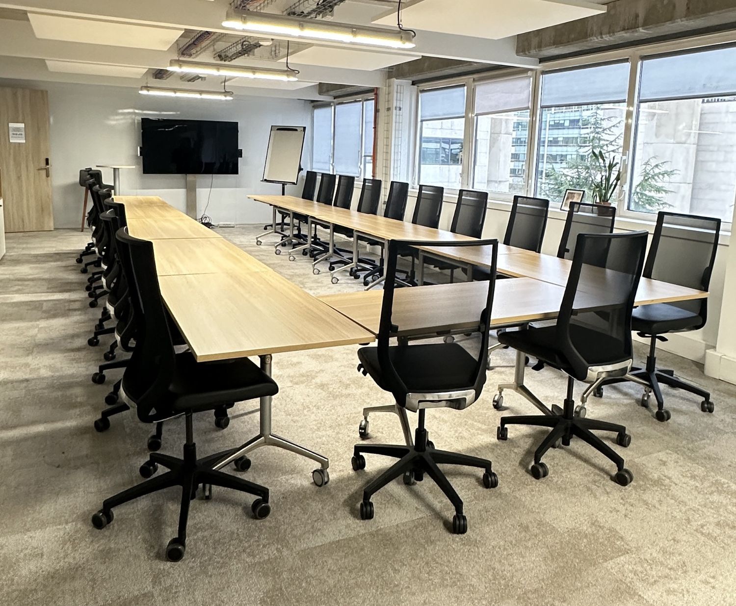 Salle de réunion 5.3 - 35pax