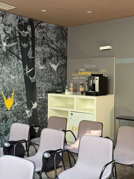 Meeting Room - 20 people