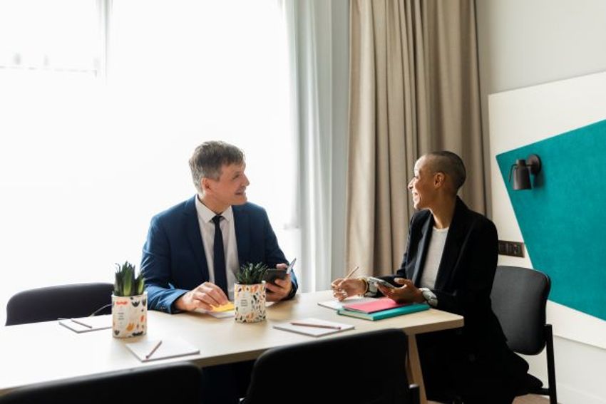 Salle de réunion - 6 personnes