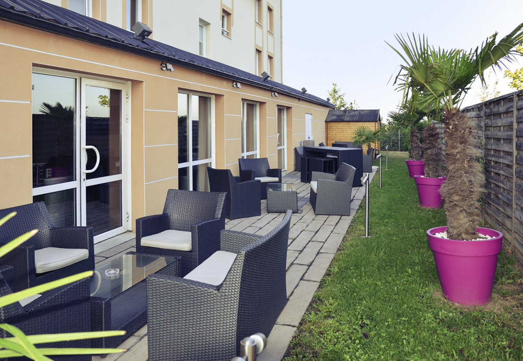 Wojo Lyon - Mercure Chaponnay, l'Attic Bar