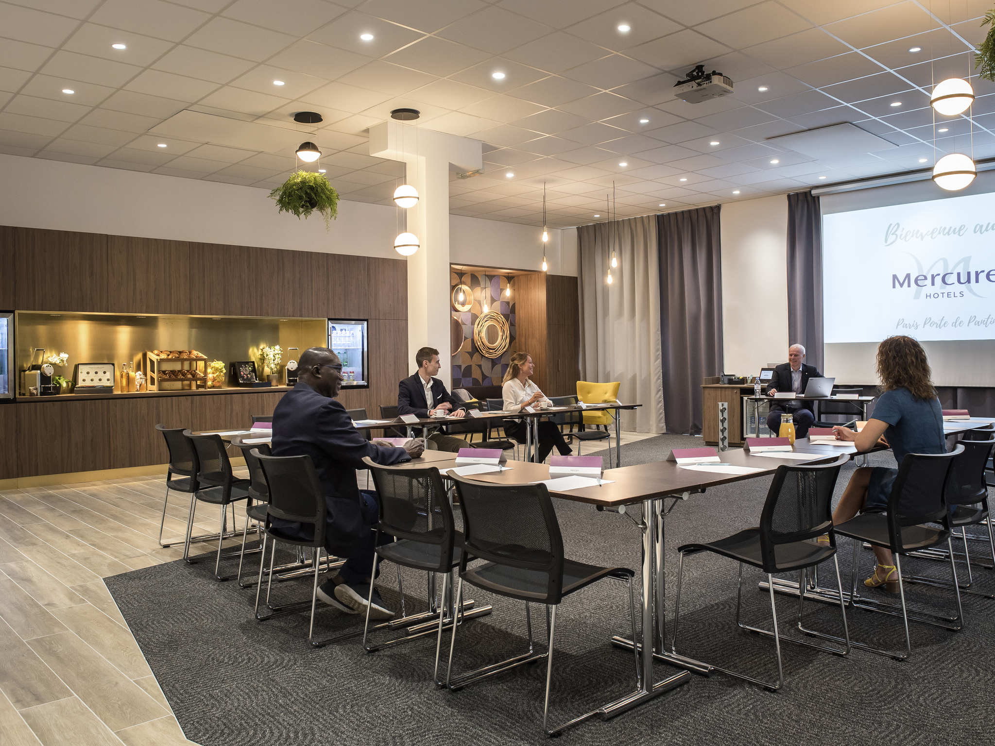 Wojo Pantin - Mercure Paris Porte de Pantin