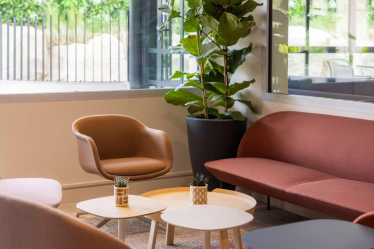 Wojo Cannes - Staybridge Suites Centre gare 