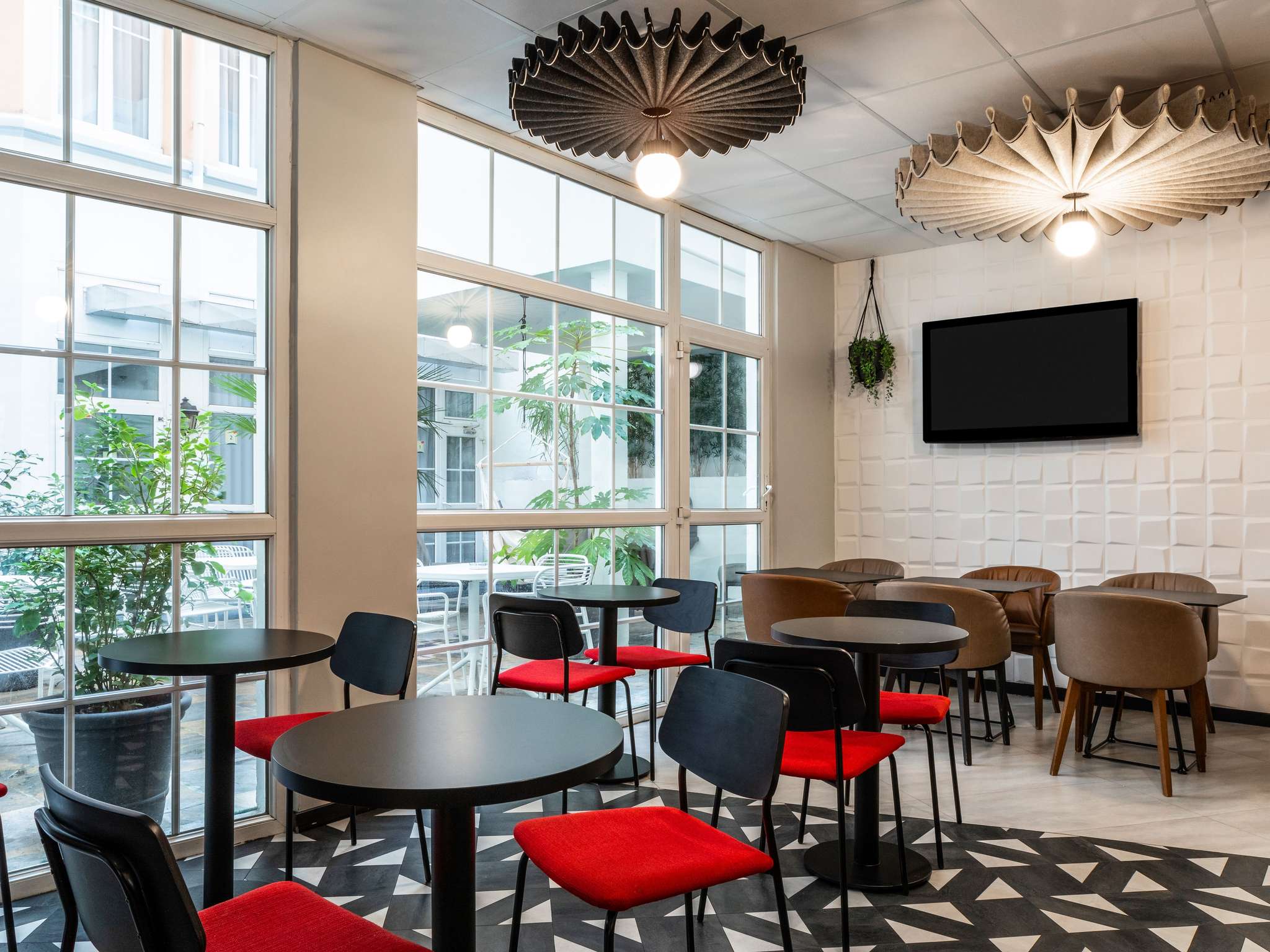 Wojo Paris 18e - Ibis Ornano Montmartre Nord